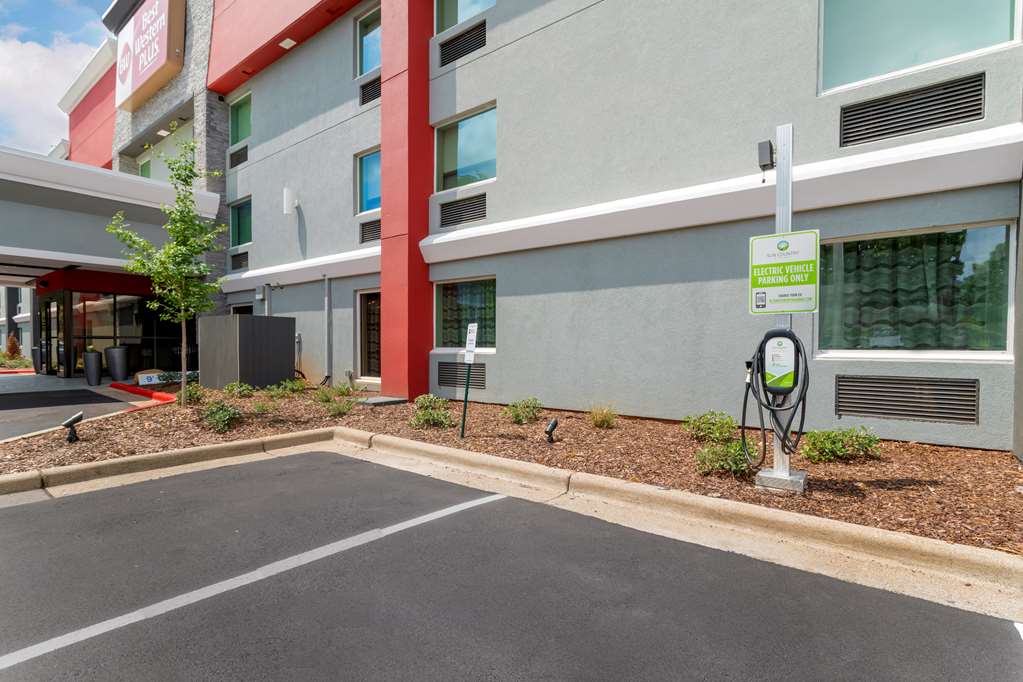 Best Western Plus Magnolia Inn Suites - photo 45