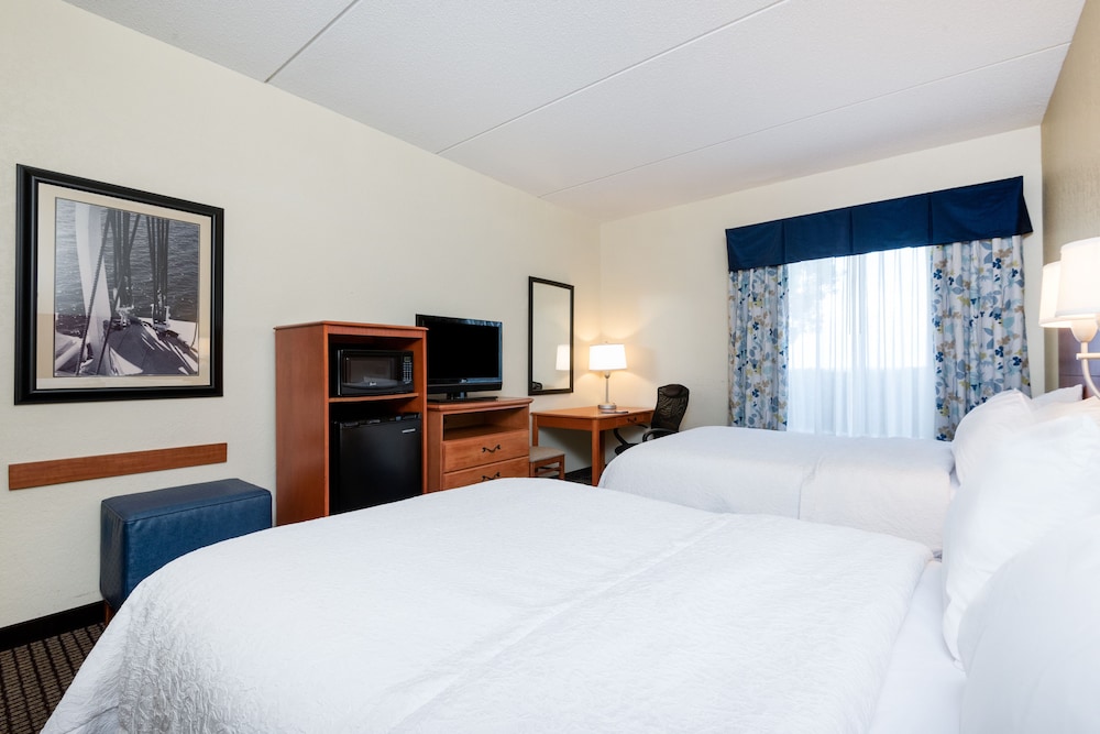 Hampton Inn Morehead City - photo 6