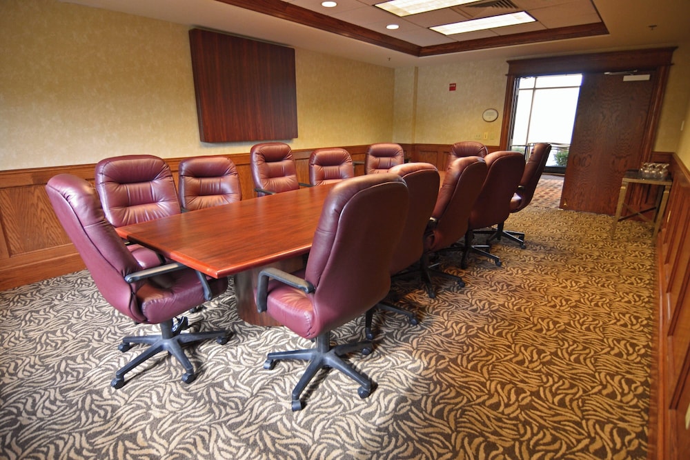 Courtyard by Marriott Kansas City East Blue Springs - photo 23