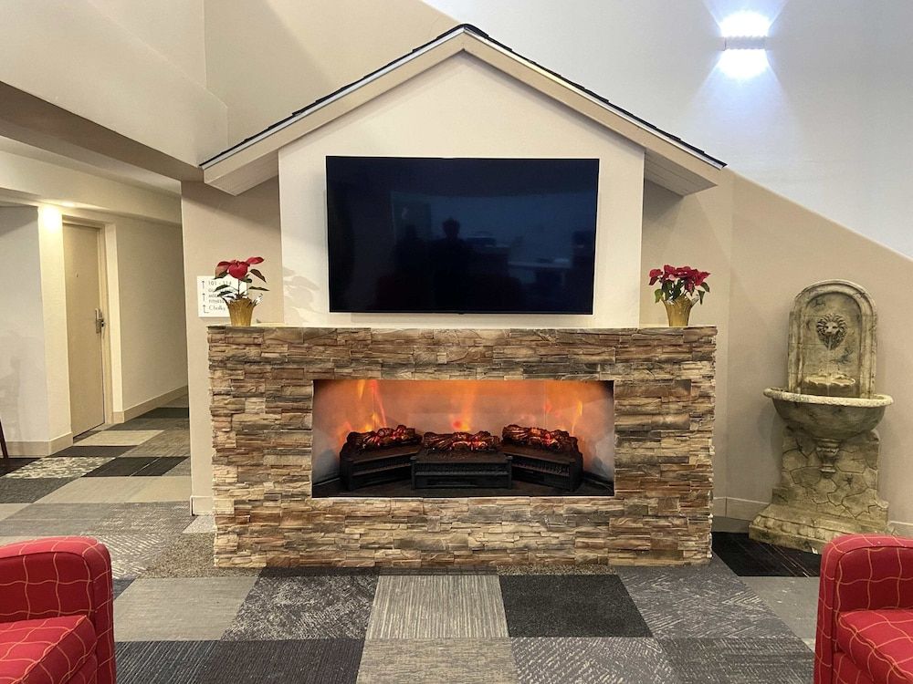 University Inn of Carbondale - photo 17