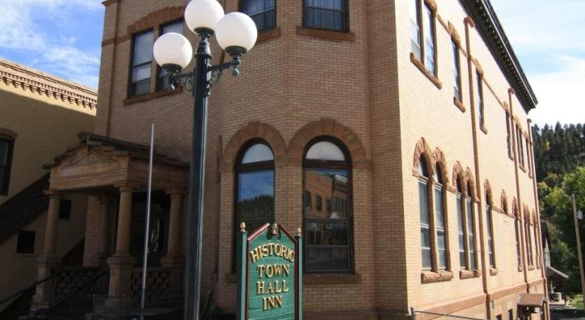 Town Hall Inn in Lead, United States