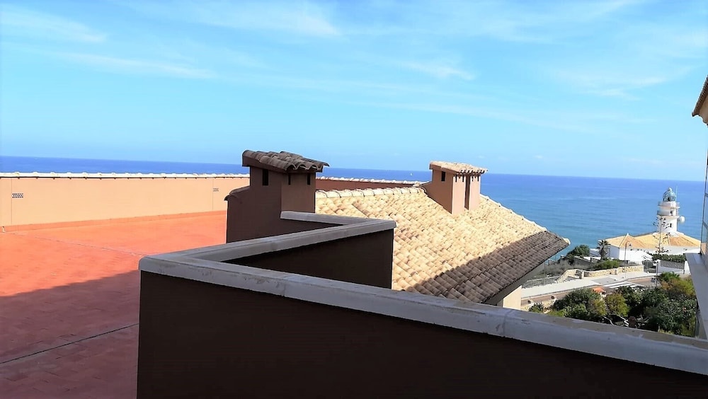 Aparthotel El Faro in Cullera, Spain