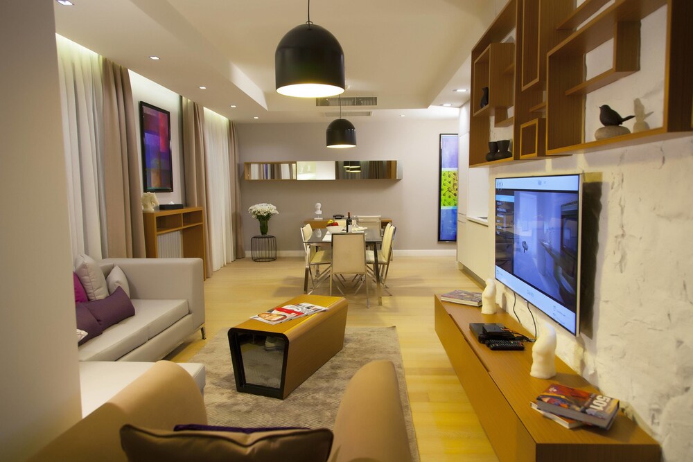 The Leos Residence — 4-Star Luxury Hotel in Istanbul, Turkey