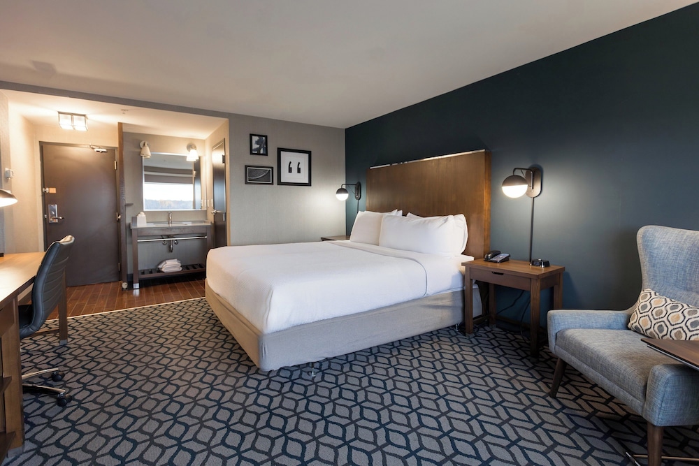 Crowne Plaza Niagara Falls NY Riverside by IHG - photo 2