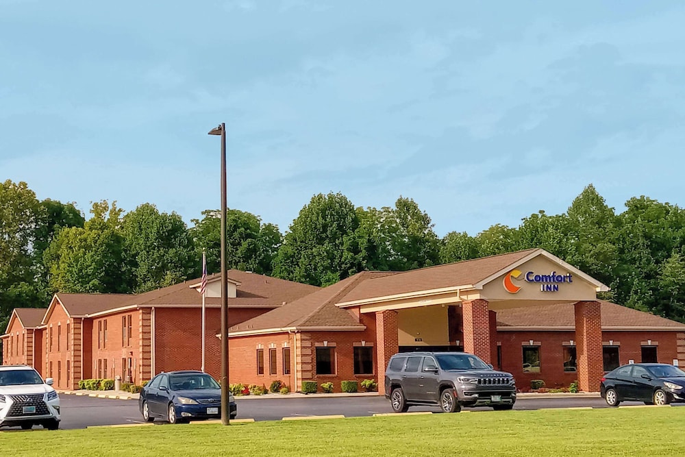 Comfort Inn Marion near Downtown & Blue Ridge PKWY - photo 54
