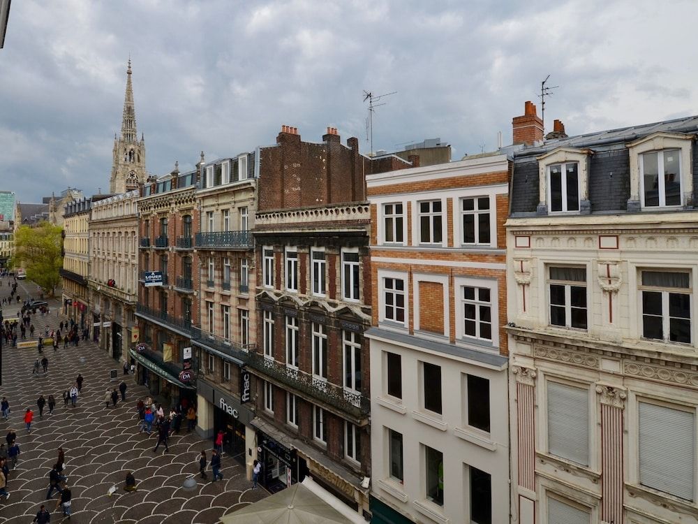 Arembault Appart Hôtel — 4-Star Luxury Hotel in Lille, France