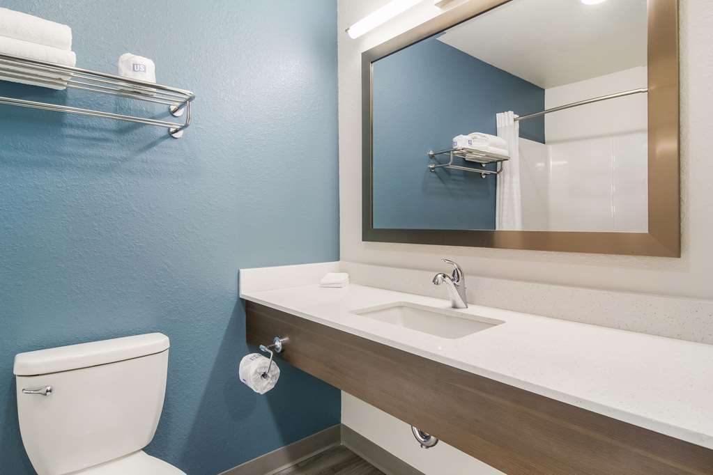 WoodSpring Suites Jacksonville Baymeadows - photo 28