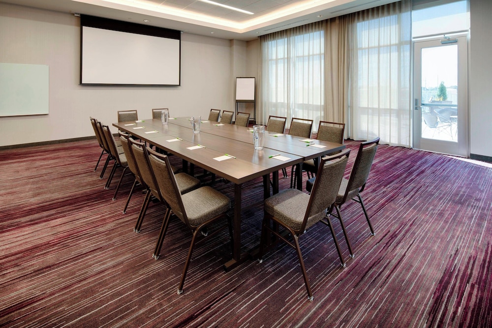 Courtyard by Marriott Atlanta Vinings Galleria - photo 50