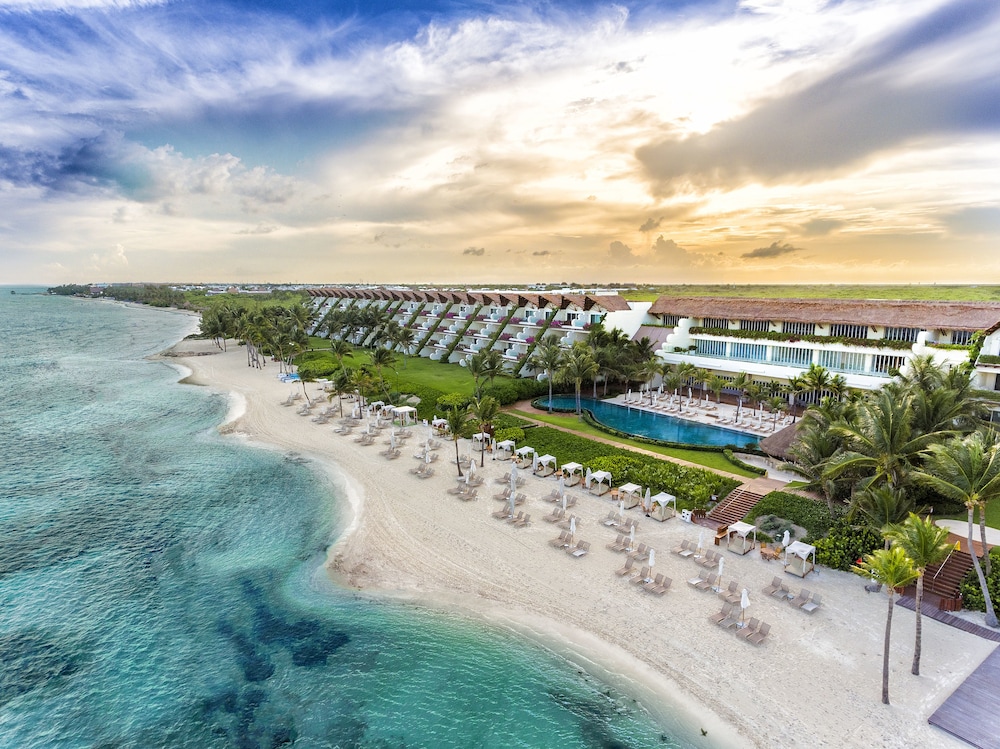 Ambassador at Grand Velas All Inclusive — 5-Star Luxury Hotel in Playa Del Carmen, Mexico