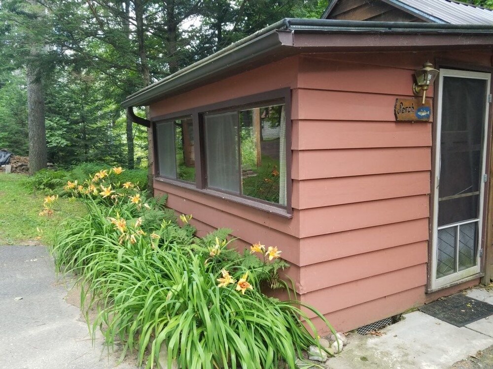 Old Stoneys Resort Bass Cabin - photo 13