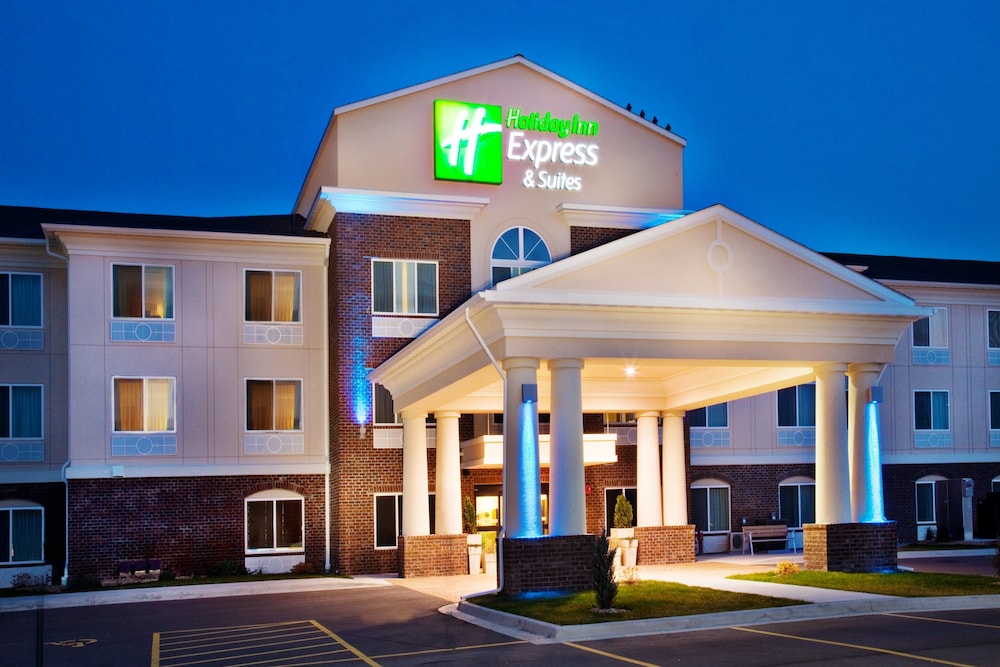 Holiday Inn Express Hotel & Suites Dubuque an IHG Hotel - featured photo