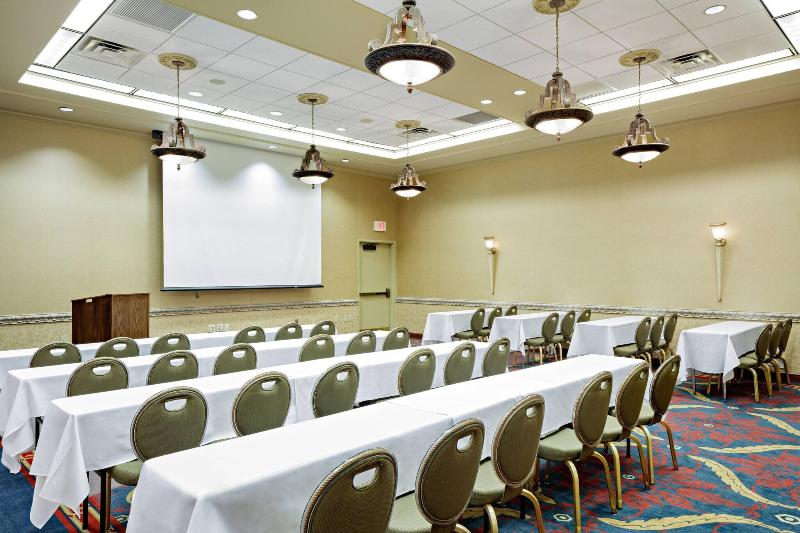 Sheraton Syracuse University Hotel & Conference Center - photo 109