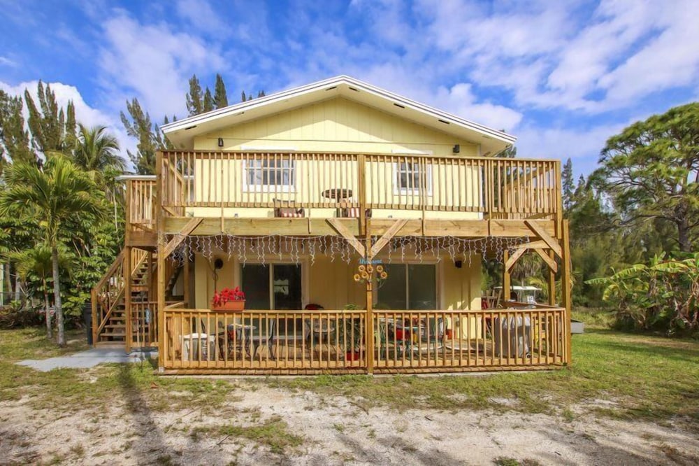 Pine Island Tropical Retreat 4 — Saint James