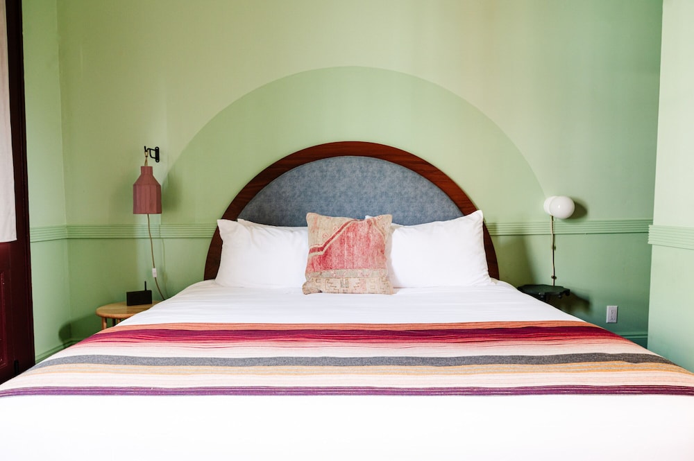 Frenchmen Hotel - photo 36