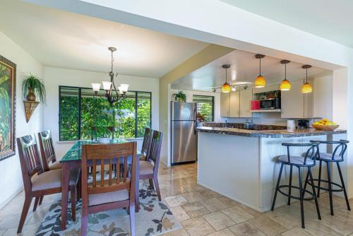 Alii Kai Ii 8H 2 Br Condo — 4-Star Luxury Hotel in Princeville, United States