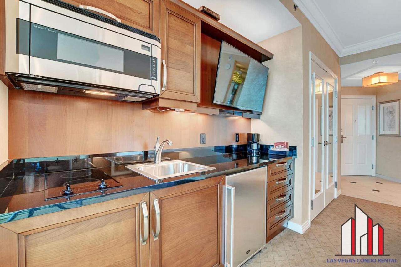 MGM Signature 28 604 Jacuzzi Studio