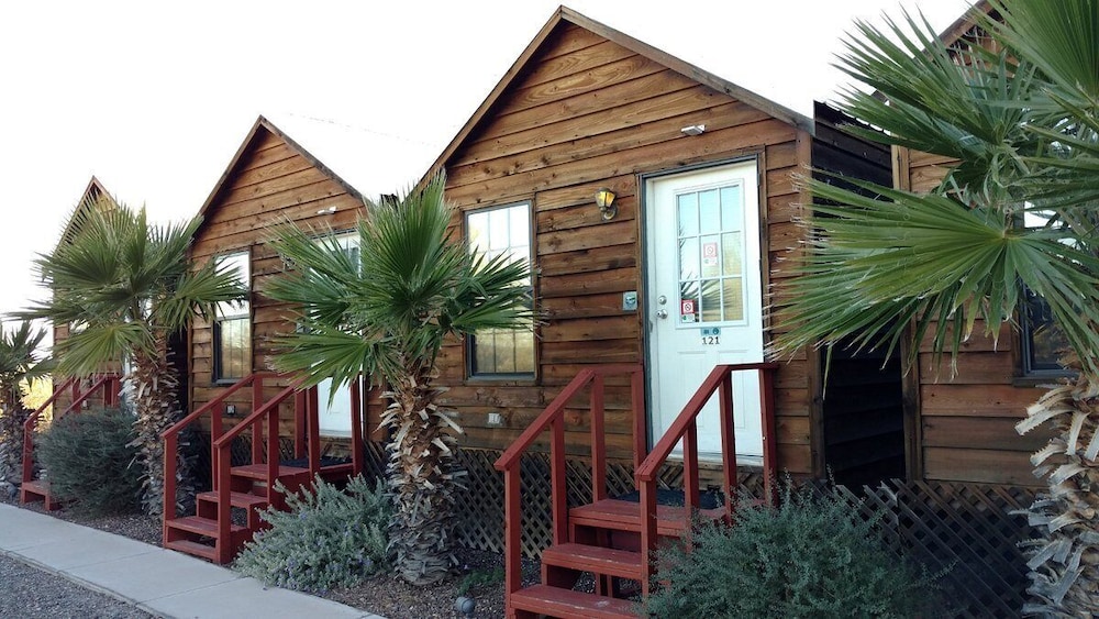 La Siesta Motel & RV Resort - photo 19