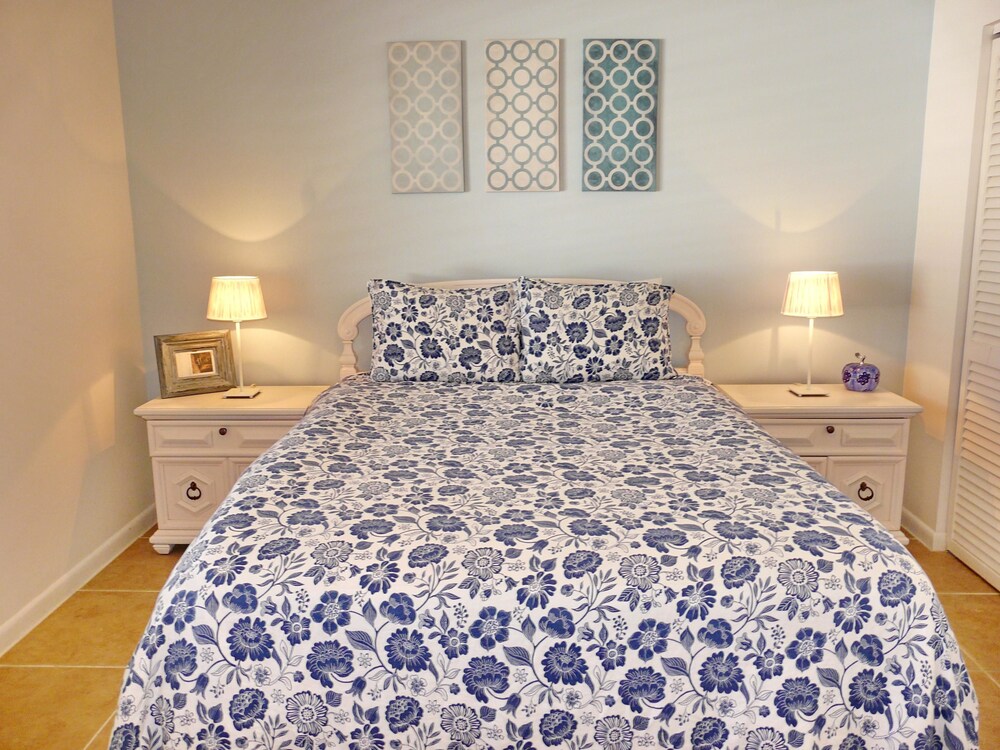 Aquarius H 7 Marco Island - photo 3