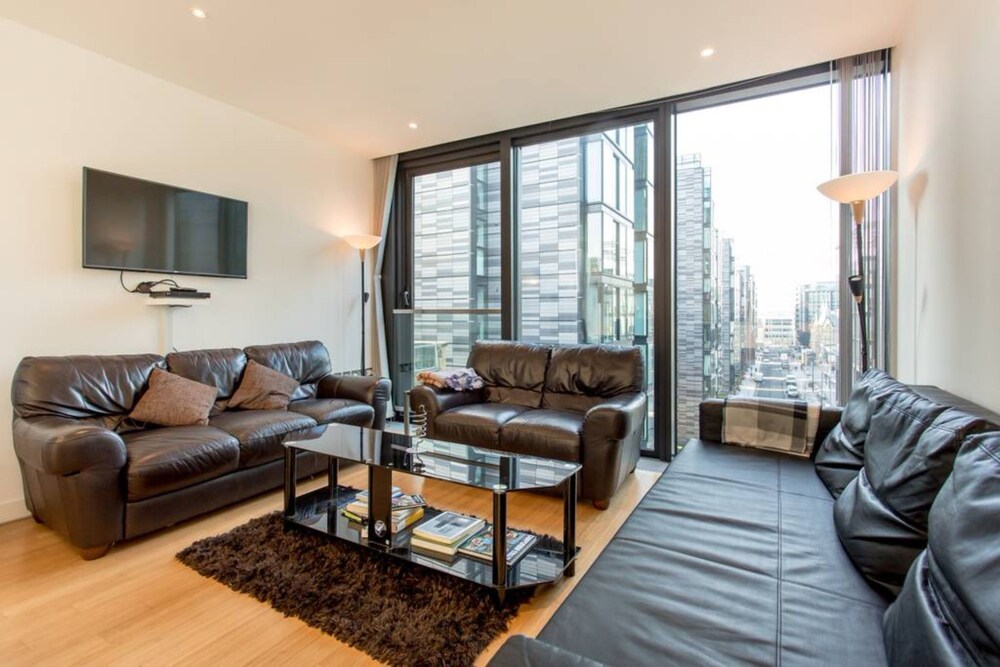 My Quartermile Apartments — 4-Star Luxury Hotel in Edinburgh, United Kingdom