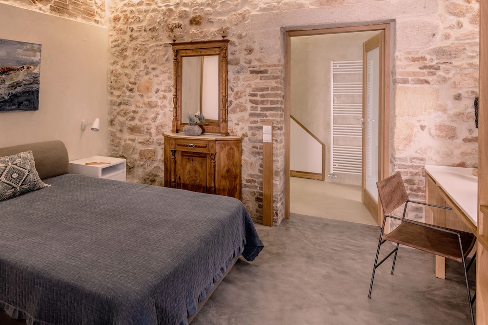 Chania Escapes Boutique Apartments Koum Kapi Beach — 4-Star Luxury Hotel in Chania, Greece