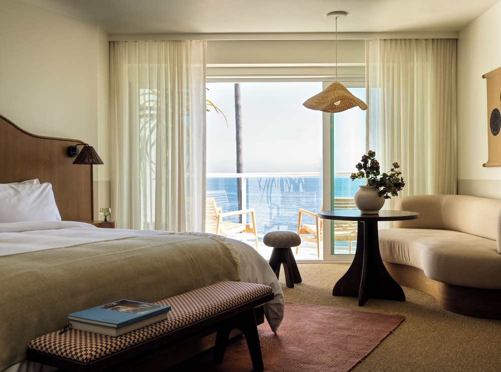 Casa Loma Beach Hotel - photo 13
