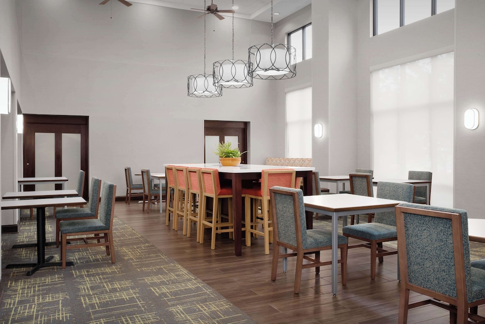 Hampton Inn & Suites Knoxville North I 75 - photo 8