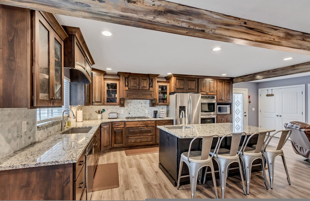 Hill Field 1 by CDH in Layton — hotel in Layton