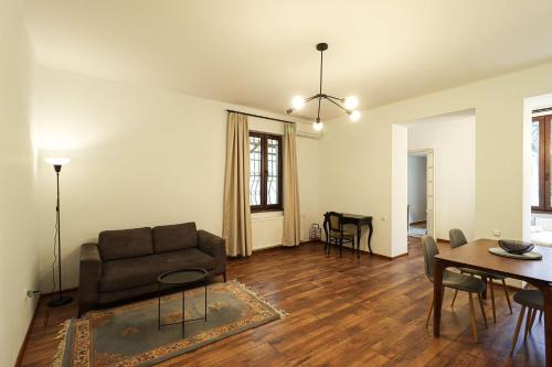 Cozy Vera Apt By Wehost