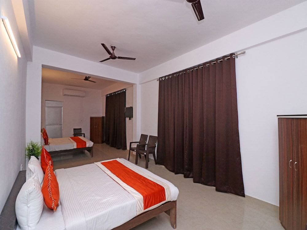 OYO 23165 Raghav Resort — hotel in Unnao