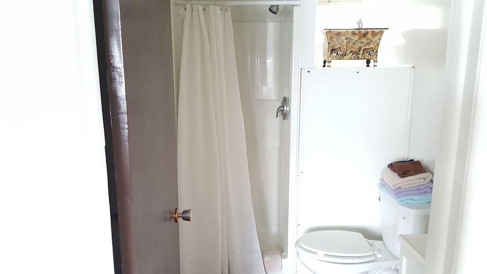 Lake Breeze Resort - photo 103