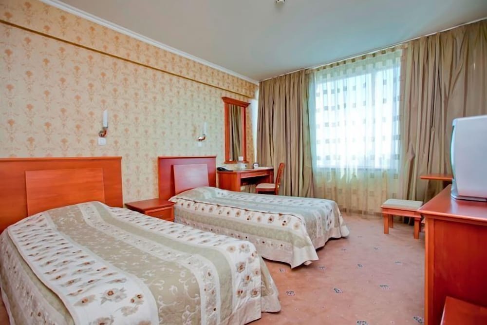 Mirage Hotel — Burgas — photo 3