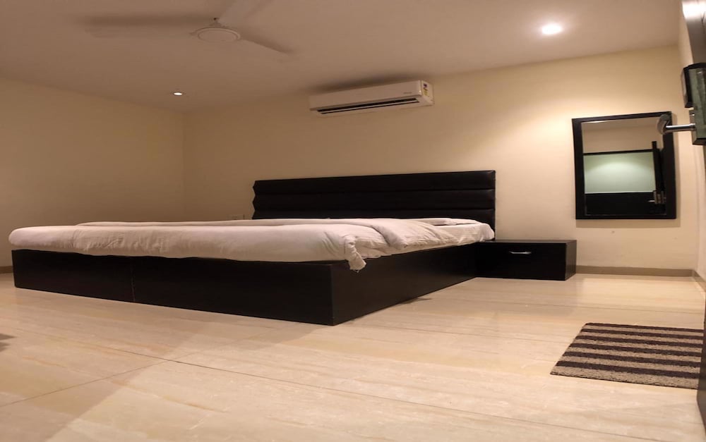 Solitaire Hotel — New Delhi — photo 4