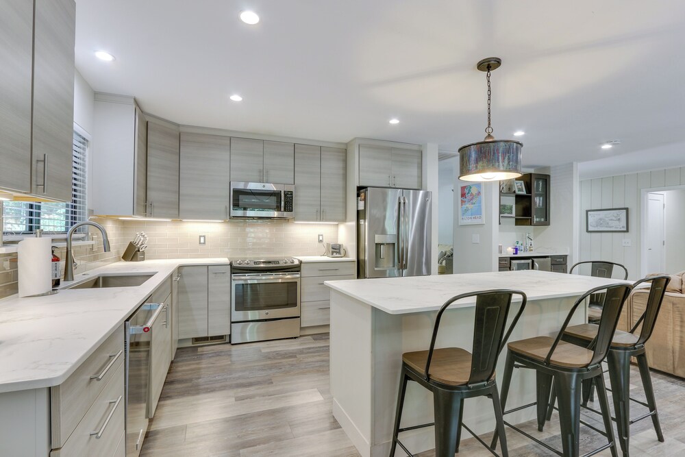 1 Mi To Harbour Town Sea Pines Resort Home — 4-Star Luxury Hotel in Hilton Head Island, United States
