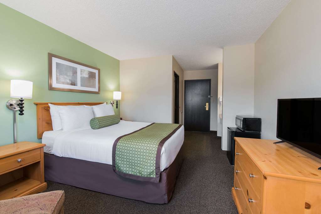 Baymont by Wyndham Pierre - photo 10