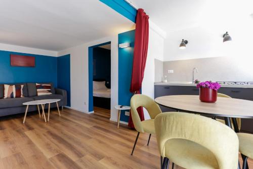 Galiani 20 — 4-Star Luxury Hotel in Naples, Italy