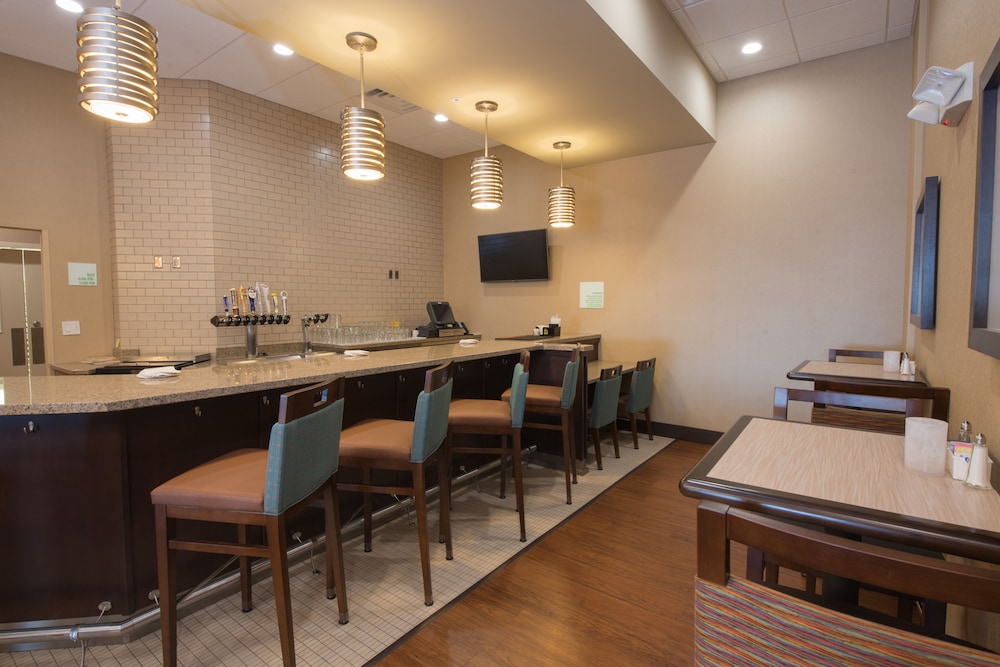 Holiday Inn Bismarck by IHG - photo 70
