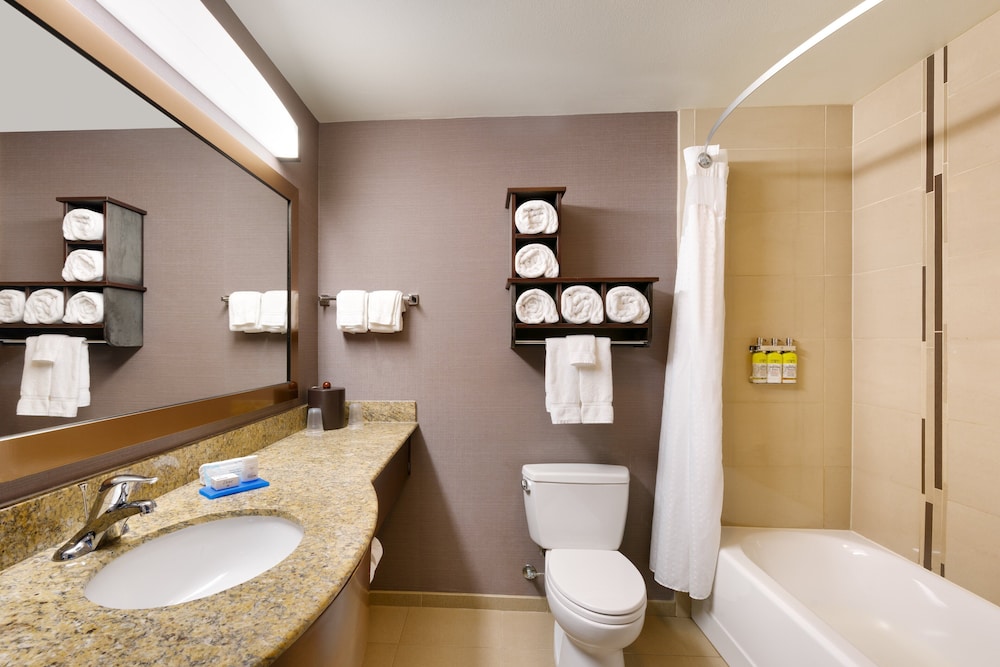 Holiday Inn Express & Suites Billings by IHG - photo 30