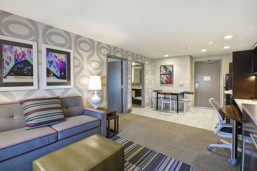 Home2 Suites by Hilton KCI Airport - photo 9