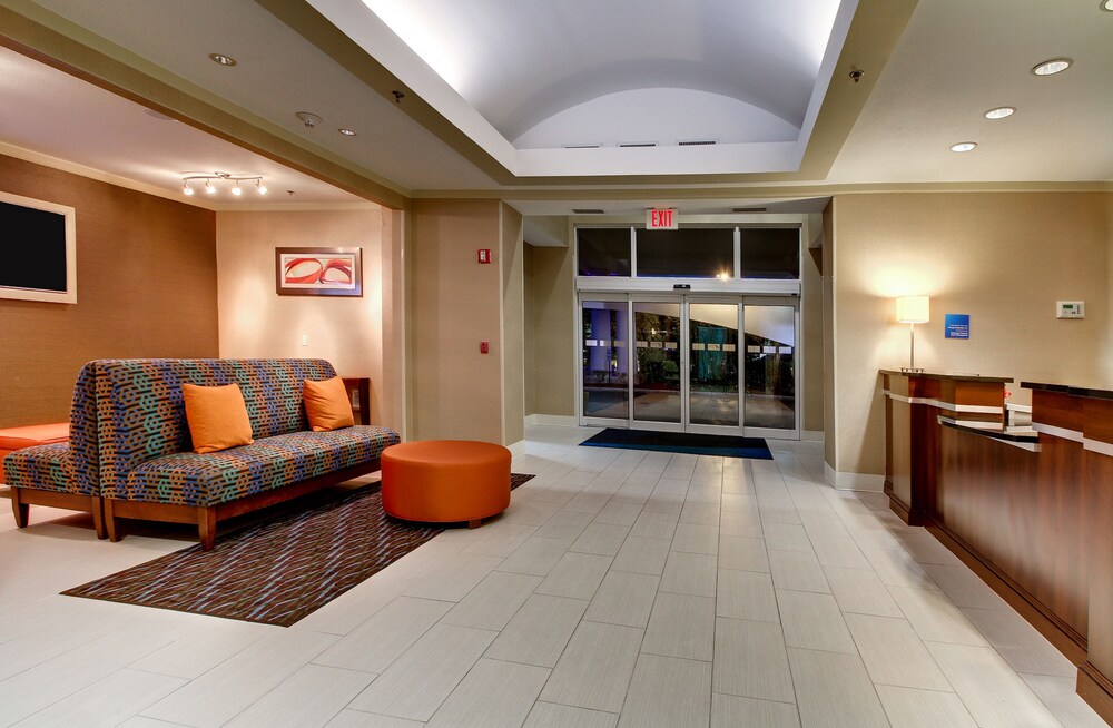 Holiday Inn Express Hotel & Suites Jacksonville South I 295 by IHG - photo 33