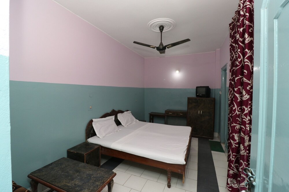 Hotel Krishna Plaza - last minute hotel in Jammu