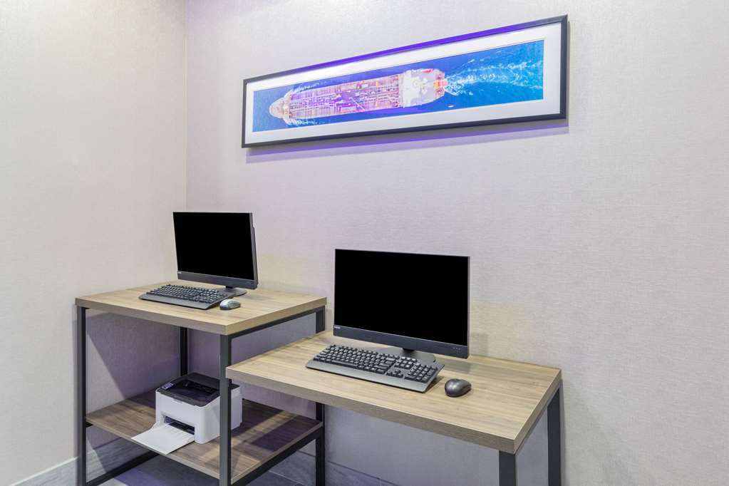 La Quinta Inn & Suites by Wyndham Texas City I 45 - photo 30