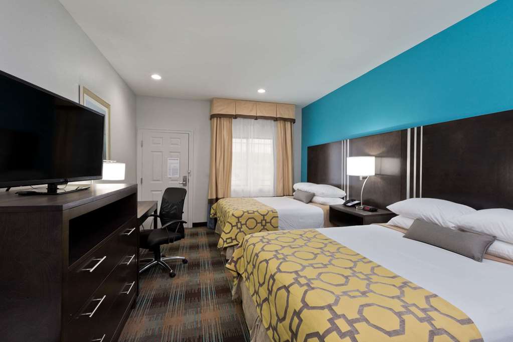 Baymont by Wyndham Bryan College Station - photo 6