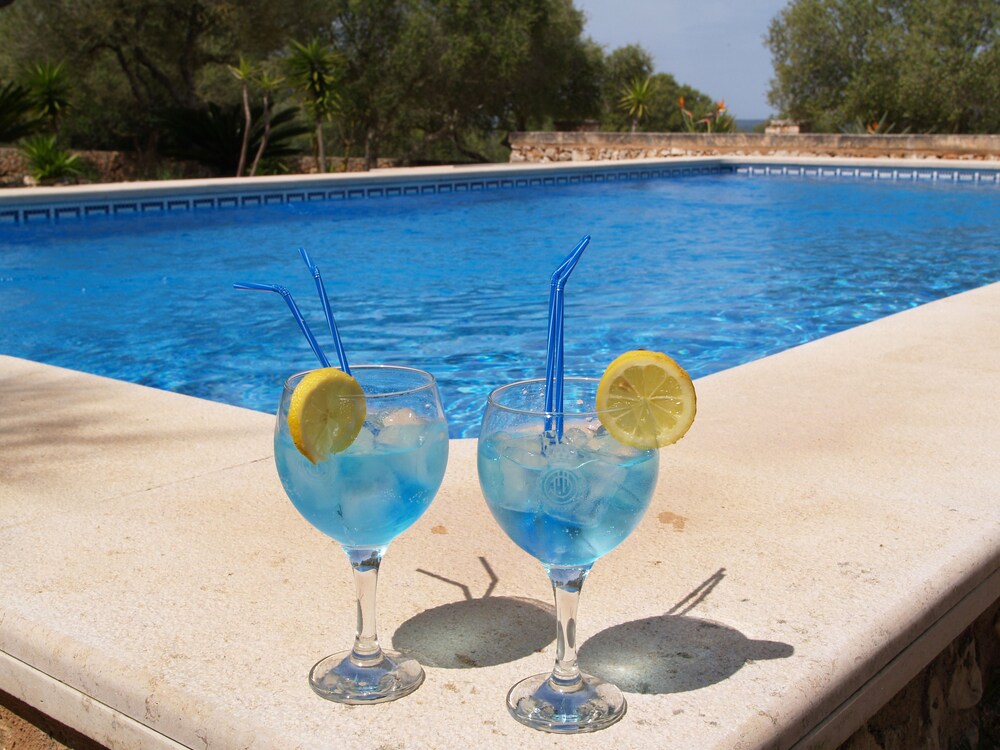 Finca Sa Caseta - carbon neutral hotel in Campos
