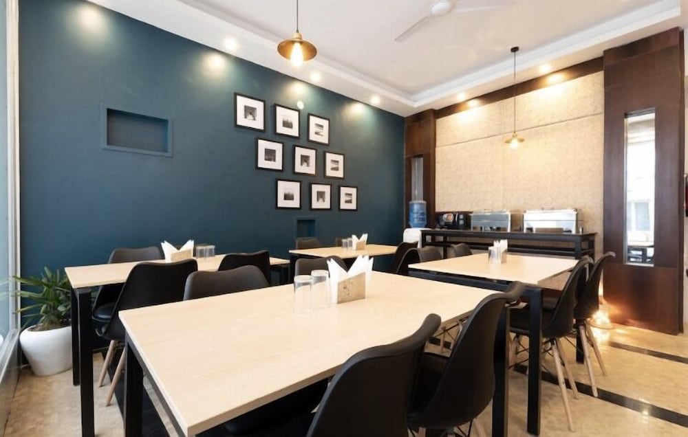 Moon Residency - carbon neutral hotel in Gurgaon
