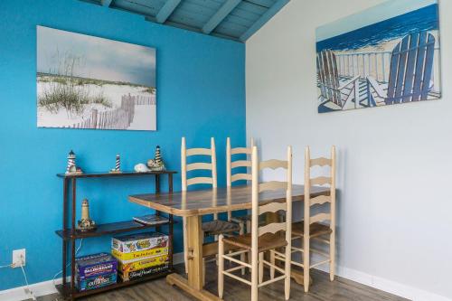 Jerseys Shore by Oak Island Accommodations - photo 3