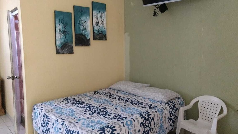 Hotel La Avenida — hotel in Altamira