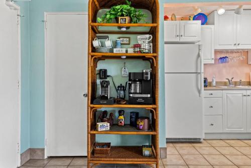 Majestic Beach Condo in Beachfront Resort in St Pete Beach - photo 10