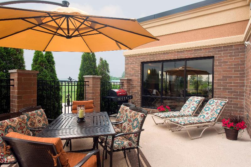 Hampton Inn & Suites Crawfordsville - photo 15