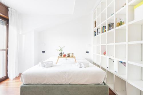 Easylife Accogliente unità su due livelli a Isola — 4-Star Luxury Hotel in Milan, Italy