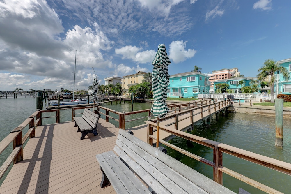 Cute One Bedroom at The Coral Resort Apts by RedAwning - photo 18